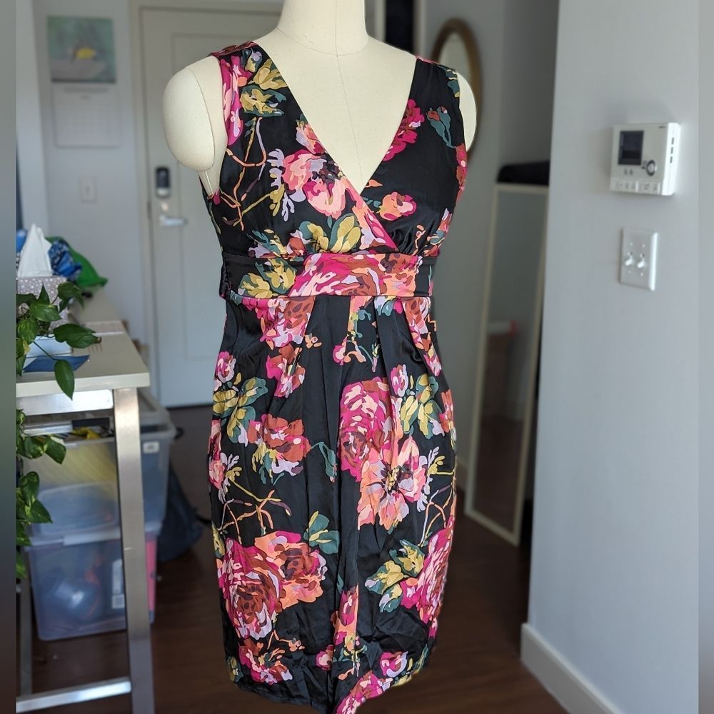 Black and pink satin rose dress 8